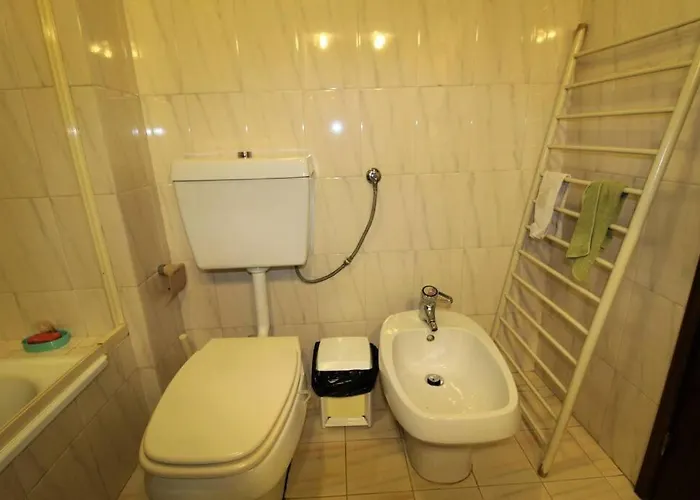 - Do Relogio Apartment