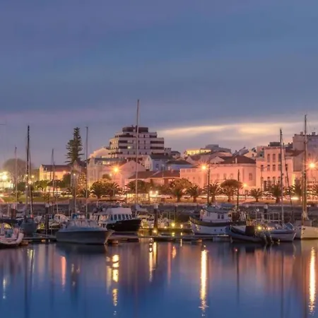 - Do Relógio Apartamento