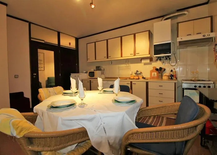 Apartment - Do Relogio *